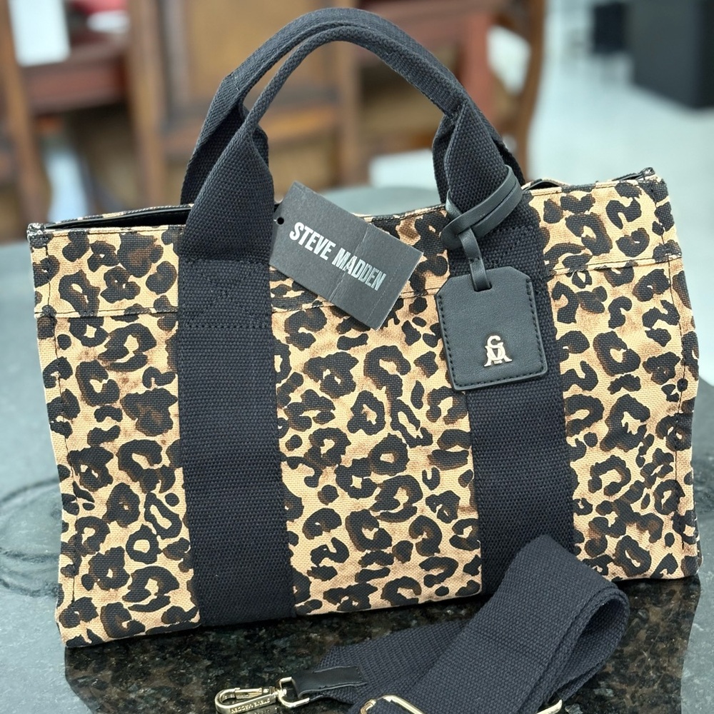 Steve Madden Leopard Canvas Bag. Brand New!!